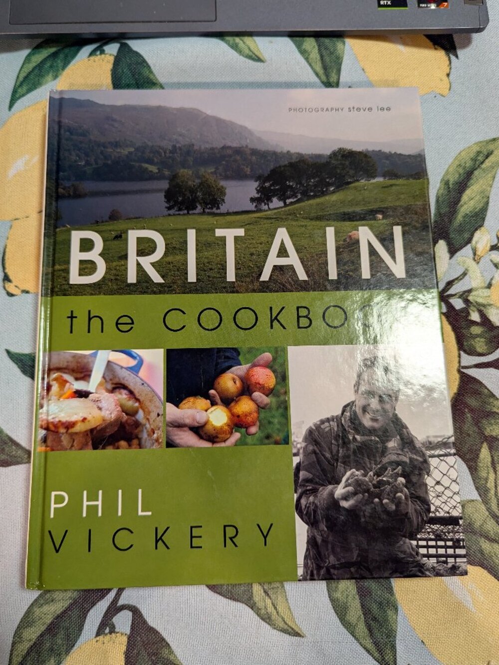 Britain: The Cookbook by Phil Vickery